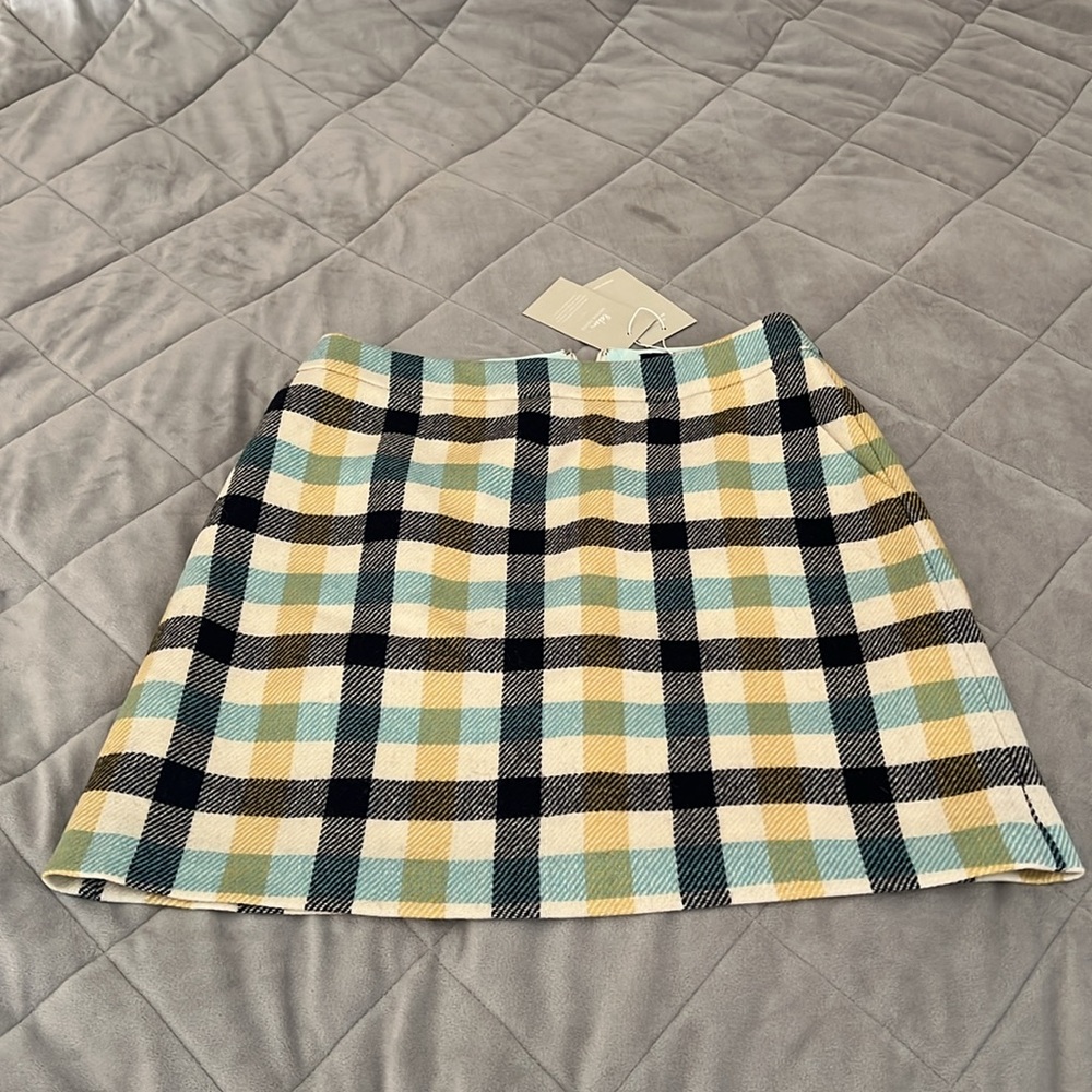 NWT Boden plaid skirt. British Tweed, 6P. Cream w/ blue shades & yellow.